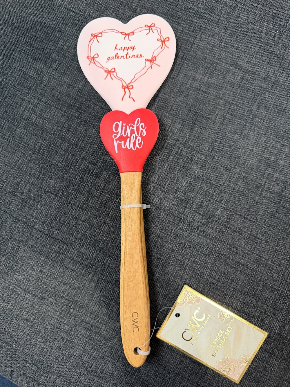 🎀 5 for $25 🎀 Heart Spatula - Pink & Red girls rule and happy galintines